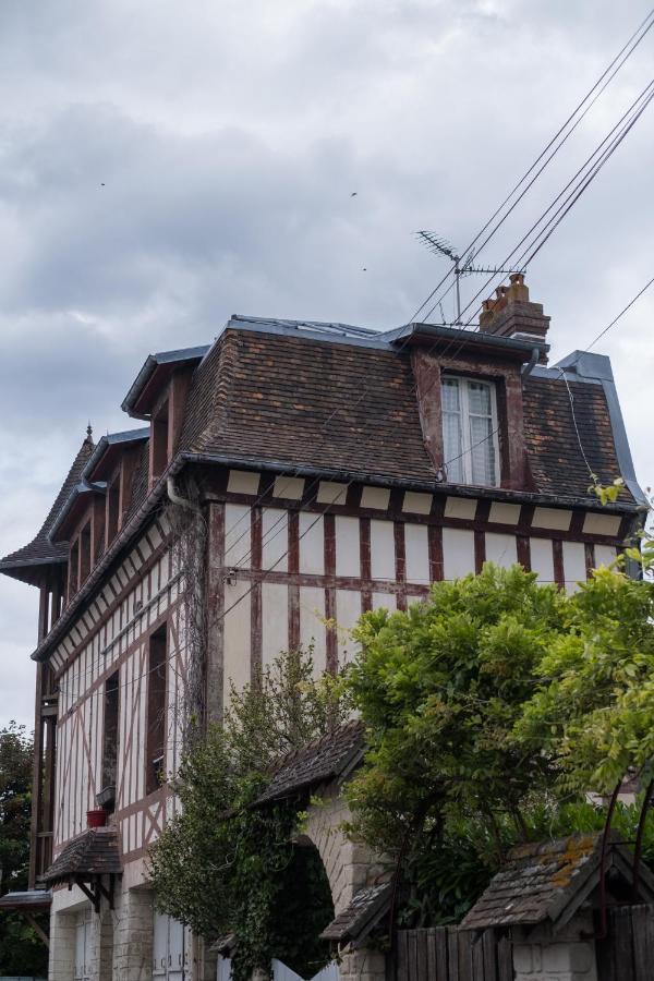Cabourg Cosy Chic Cabourg Hyper-Centre 4 Pers, 2 Bedrooms , 2 Sdb, Terrasse, Wifi Dış mekan fotoğraf